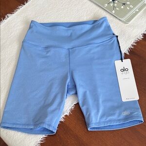 ALO Yoga Women's Light Blue Bike Shorts XXS